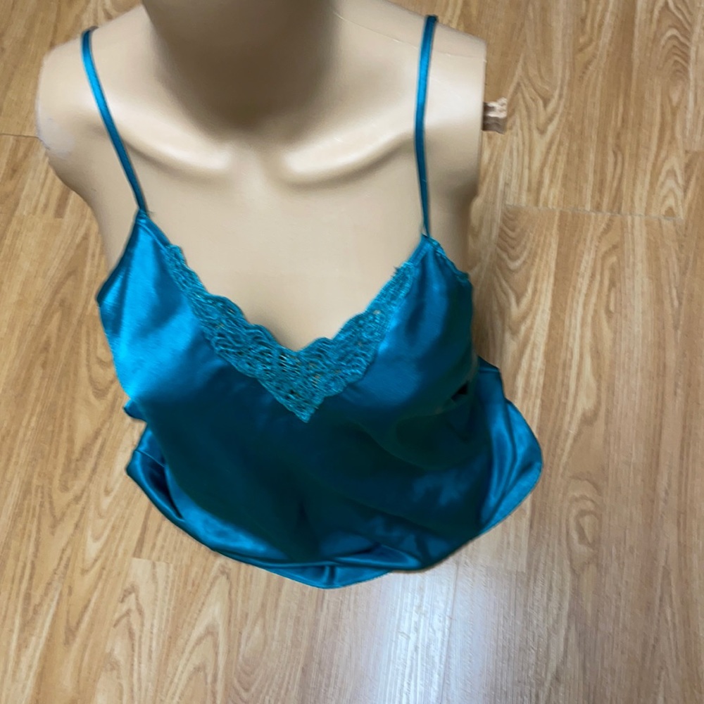 Vintage Intimate Affair  California Beautiful Emerald Green nite gown
